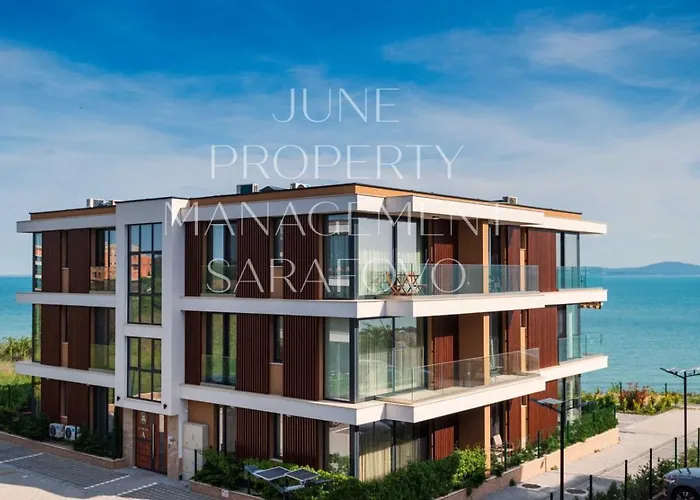 Апартамент Sea-breeze Retreat Zerini *