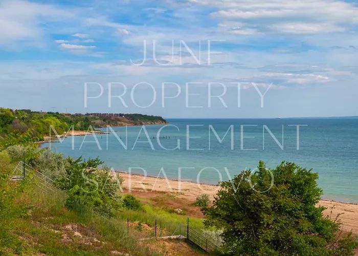 Sea-breeze Retreat Zerini Апартамент *