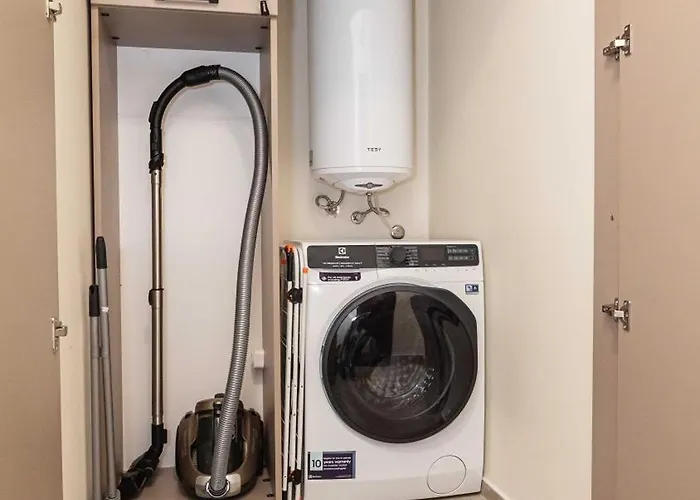 Sea-breeze Retreat Zerini Апартамент *