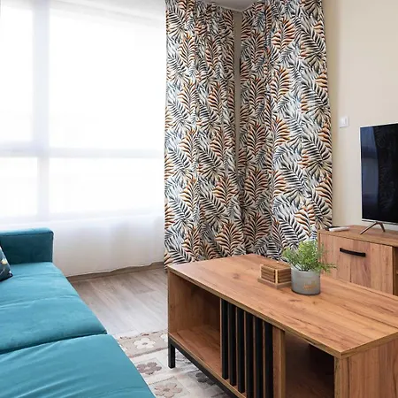 Apartment Sea-breeze Retreat Zerini